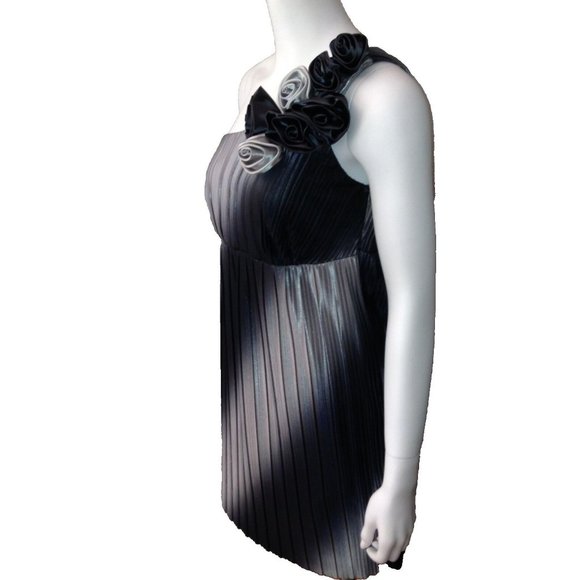 Love Tease Dress Size 7 Juniors One Shoulder Pleated Party Cocktail Roses - Picture 2 of 5